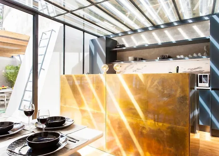 Bica Lux Secret Terrace 2-bedroom Lisboa