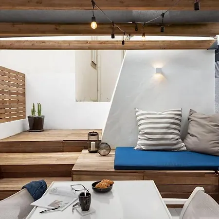 Bica Lux Secret Terrace 2-bedroom * Лиссабон